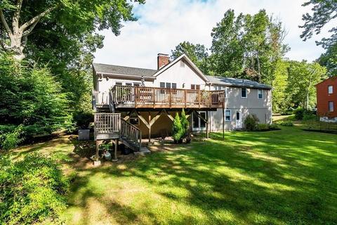 8 Paddock Ln, Lexington, MA 02421 photo 4
