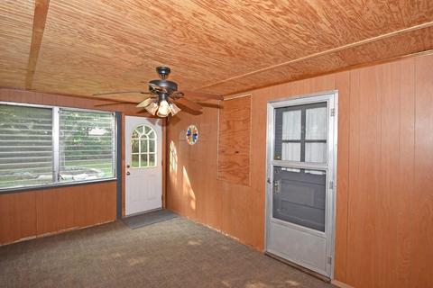35 Standish St, Worcester, MA 01604 photo 23