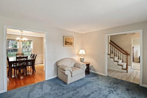 39 Ross Ave, Millis, MA 02054 photo 14