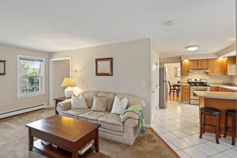 39 Ross Ave, Millis, MA 02054 photo 7
