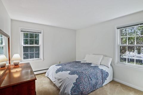 39 Ross Ave, Millis, MA 02054 photo 25