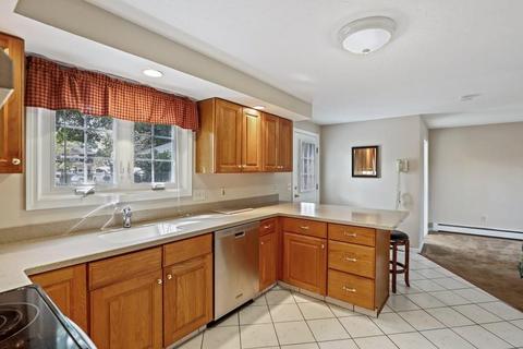 39 Ross Ave, Millis, MA 02054 photo 6