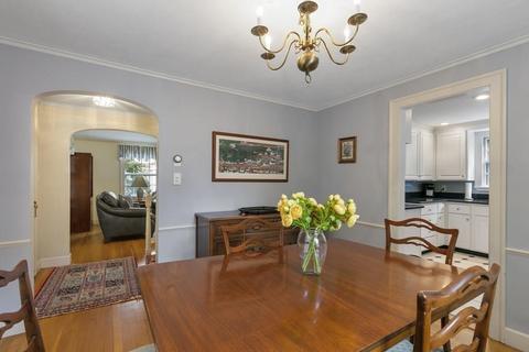 7 Mohawk Rd, Marblehead, MA 01945 photo 9