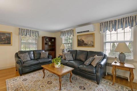 7 Mohawk Rd, Marblehead, MA 01945 photo 6