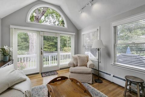 7 Mohawk Rd, Marblehead, MA 01945 photo 3