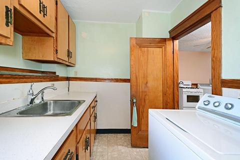 13 Benedict Rd, Worcester, MA 01604 photo 6