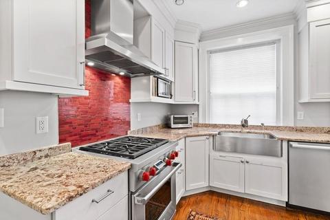 139 Beaconsfield Rd #2, Brookline, MA 02445 photo 12