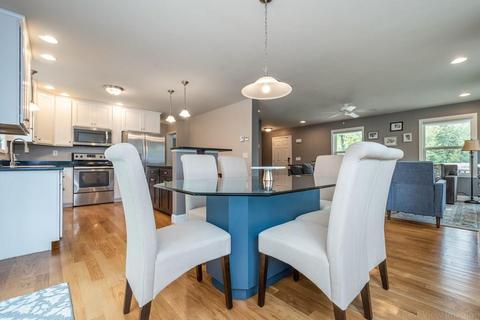 203 River Rd E, Berlin, MA 01503 photo 13