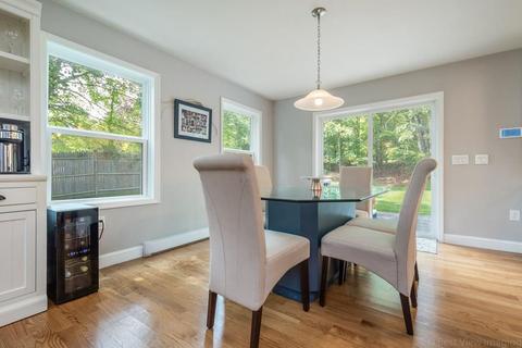 203 River Rd E, Berlin, MA 01503 photo 12