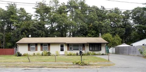20 Pine Tree Dr, Middleboro, MA 02346 photo 8