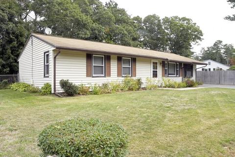 20 Pine Tree Dr, Middleboro, MA 02346 photo 3