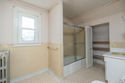 192 Washington St, Gloucester, MA 01930 photo 15