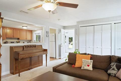 11 Springhill Rd, Framingham, MA 01701 photo 11