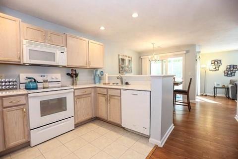35 Collins St #93, Danvers, MA 01923 photo 13