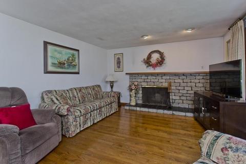 1057 Granby Rd, Chicopee, MA 01020 photo 8