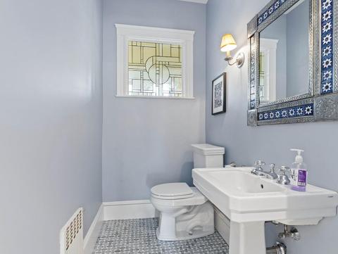 22 Cushing Rd, Wellesley, MA 02481 photo 21