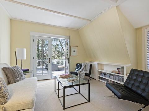 22 Cushing Rd, Wellesley, MA 02481 photo 24