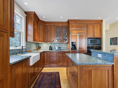 22 Cushing Rd, Wellesley, MA 02481 photo 16