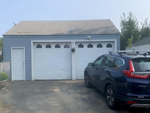 239 Windemere St, Springfield, MA 01104 photo 8