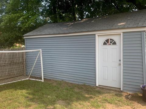 239 Windemere St, Springfield, MA 01104 photo 6