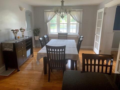 239 Windemere St, Springfield, MA 01104 photo 9