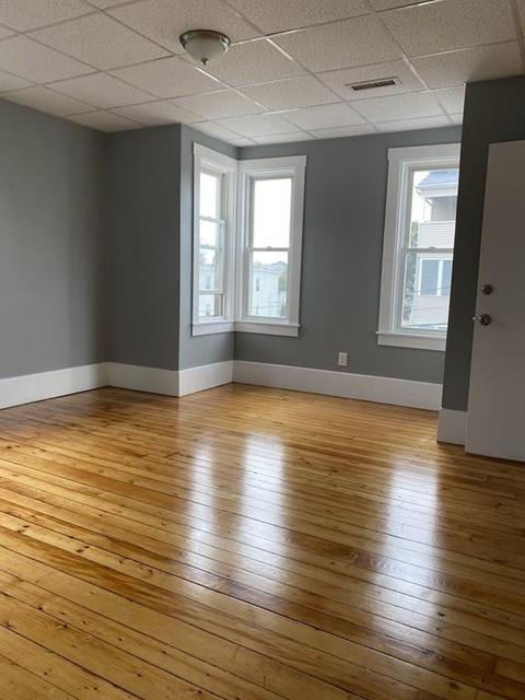 143 Earle St, Fall River, MA 02723 photo 17