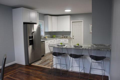 265 S Main St, Raynham, MA 02767 photo 3