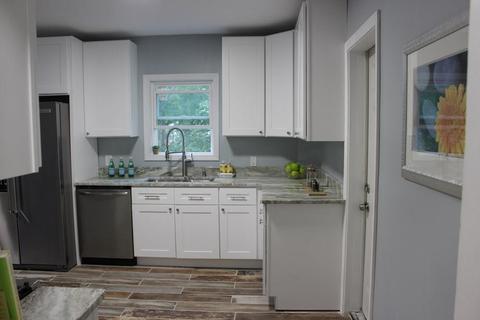 265 S Main St, Raynham, MA 02767 photo 4