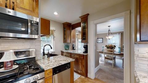 54 Eureka St, Worcester, MA 01603 photo 15