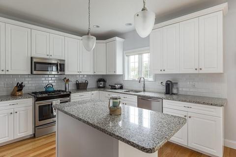 49 Arlington Rd, Dedham, MA 02026 photo 3
