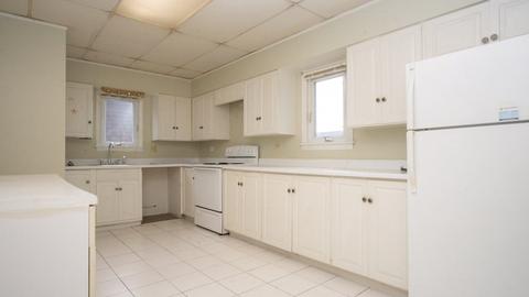 359 Prospect St, Fall River, MA 02720 photo 17