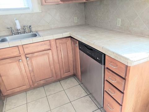 359 Prospect St, Fall River, MA 02720 photo 8