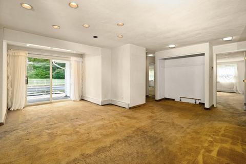 37 Juniper Ln, Framingham, MA 01701 photo 12