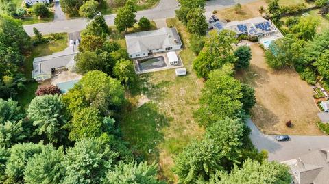 37 Juniper Ln, Framingham, MA 01701 photo 32