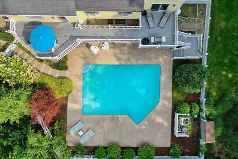 18 Windsor Rd, Dover, MA 02030 photo 6
