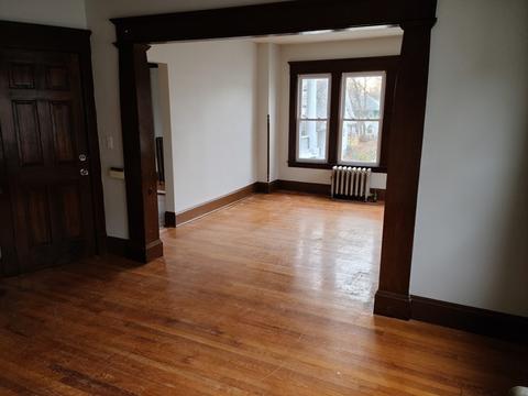 76 Somerset St, Springfield, MA 01108 photo 17