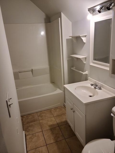 76 Somerset St, Springfield, MA 01108 photo 15