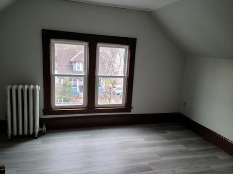 76 Somerset St, Springfield, MA 01108 photo 12