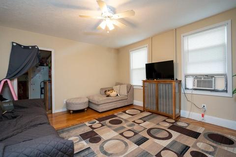 96 Dwight St, Chicopee, MA 01013 photo 3