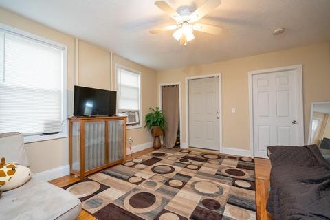 96 Dwight St, Chicopee, MA 01013 photo 2
