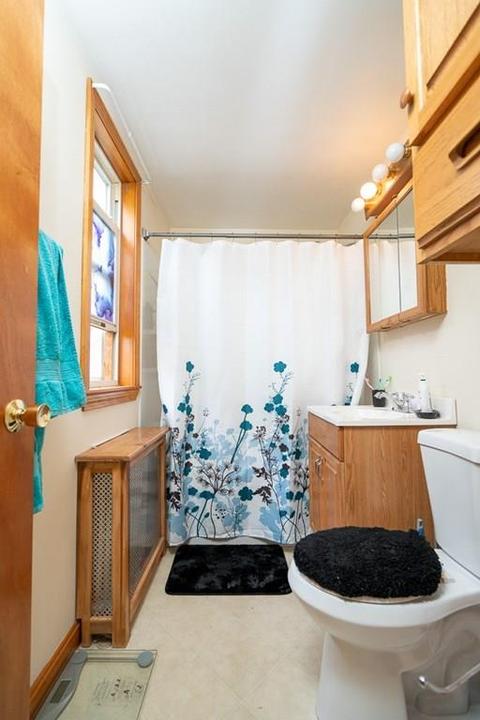 96 Dwight St, Chicopee, MA 01013 photo 7