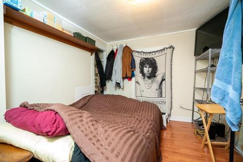 96 Dwight St, Chicopee, MA 01013 photo 14
