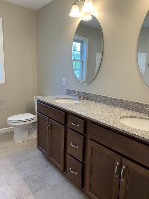 55 Delaware Ave, Springfield, MA 01119 photo 12