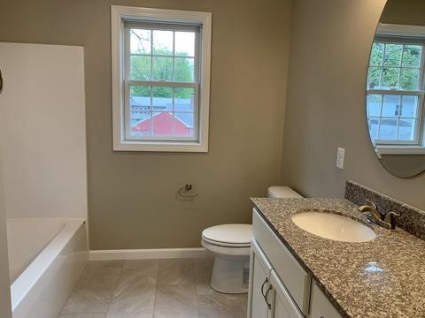 45 Delaware Ave, Springfield, MA 01119 photo 16