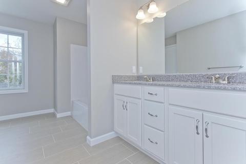 281 Gilbert Ave, Springfield, MA 01119 photo 30