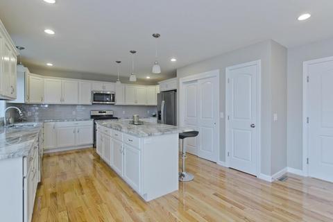 281 Gilbert Ave, Springfield, MA 01119 photo 6