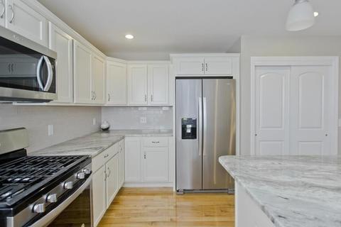 281 Gilbert Ave, Springfield, MA 01119 photo 3