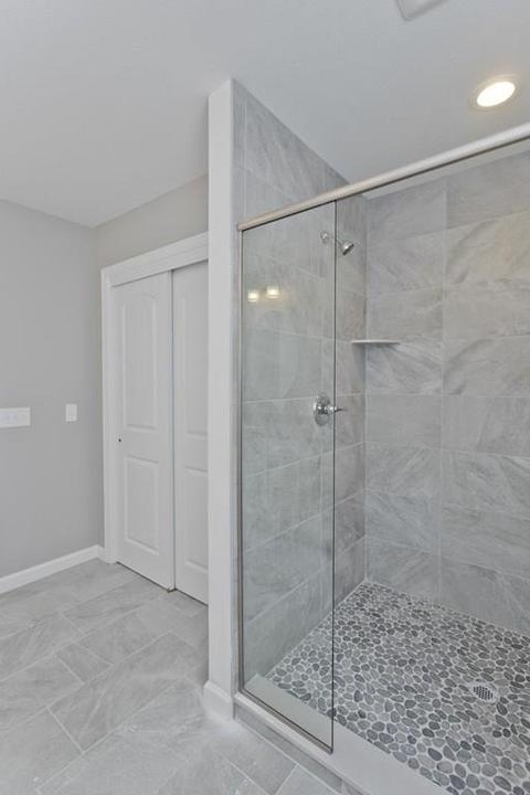 281 Gilbert Ave, Springfield, MA 01119 photo 20