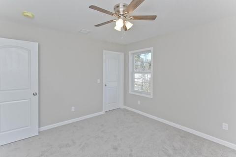 176 Barrington Dr, Springfield, MA 01129 photo 19