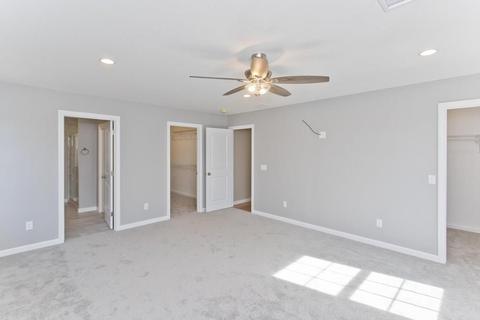 176 Barrington Dr, Springfield, MA 01129 photo 25